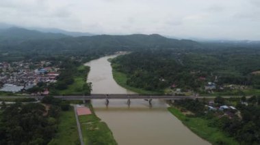 Hava manzaralı Victoria Köprüsü, Kuala Kangsar, Perak