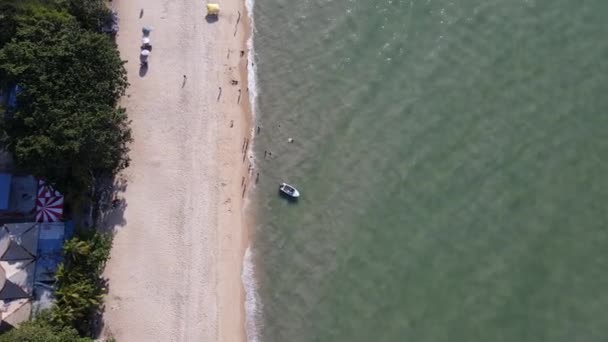Vista Aérea Batu Ferringhi Beach Dia Ensolarado Quente — Vídeo de Stock