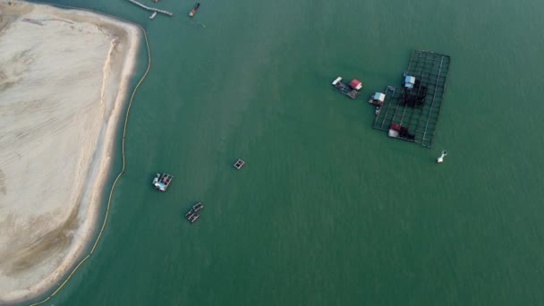 Malezya Havadan Görünüşlü Kelong Balığı Islah Arazisi Yakınlarında — Stok video