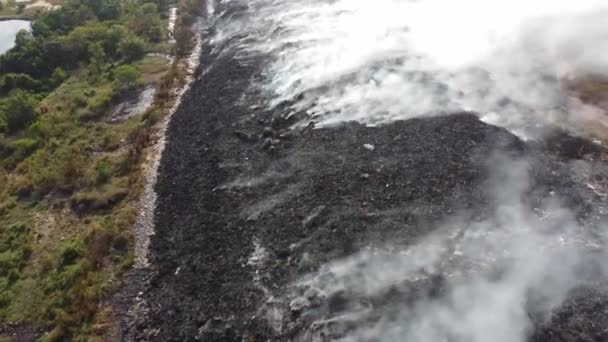 Aerial View Fire Burn Garbage Dump Site — Stock Video