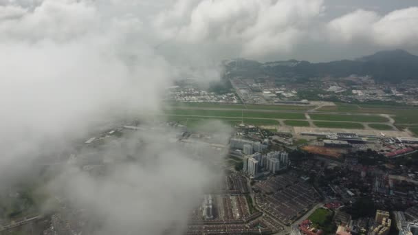 Luchtfoto Bewolkte Dag Van Sungai Ara Stad — Stockvideo