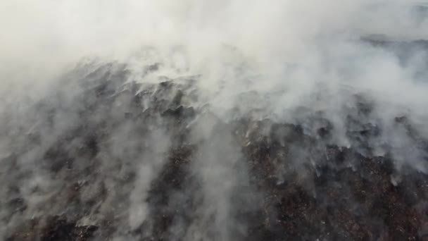 Воздушное Движение Вперед Огонь Сжигания Вызывают Дым Удар Ветра — стоковое видео