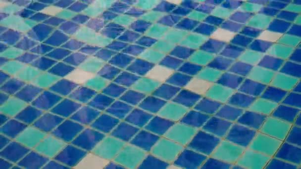 Piscina Água Azulejo Azul Onda Água Ondulação Devido Vento — Vídeo de Stock