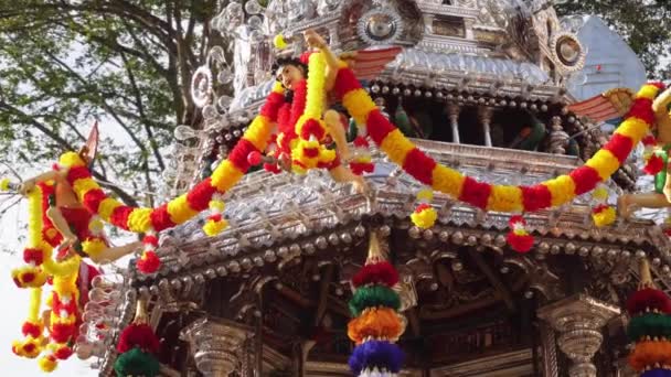 Georgetown Penang Malajzia Jan 2022 Angyal Díszítése Hindu Ezüst Szekéren — Stock videók