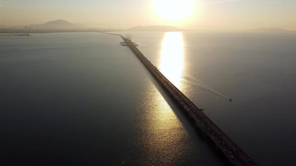 Aerial Silhouette Penang Bridge Morning Sunrise Car Traffic — 图库视频影像