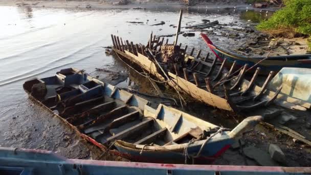 Cinematic Move Broken Shipwreck Coastal — стоковое видео