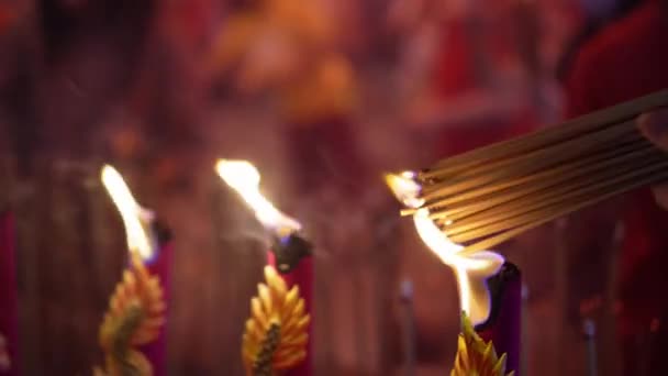Joss Stick Burn Night Used Offering Chinese Temple — Stok Video