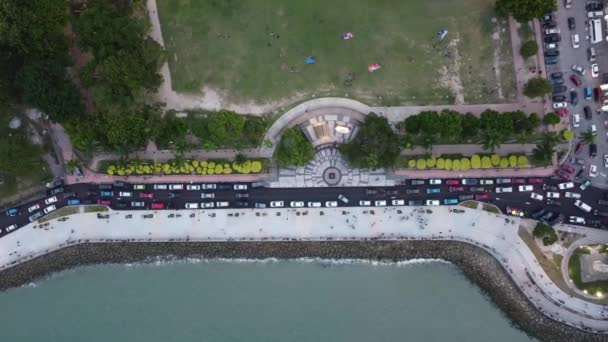 Aerial Descending View People Walk New Seawall Esplanade — Vídeos de Stock