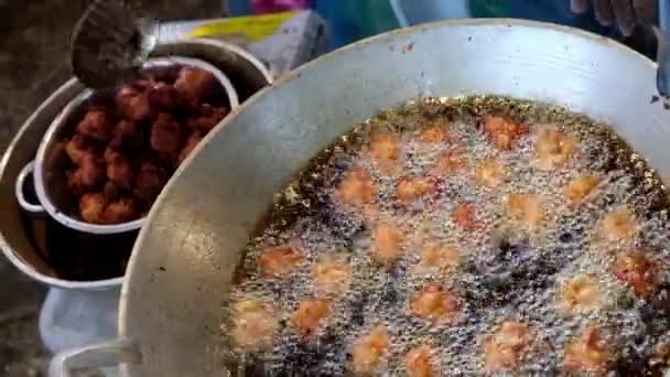 Fechar Culinária Crocante Kuih Cakoi Chakuey Pandan — Vídeo de Stock