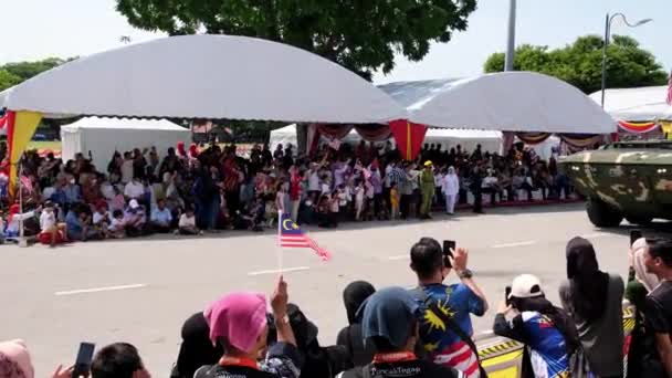 Georgetown Penang Malásia Agosto 2022 Passeio Tanque Estrada Durante Desfile — Vídeo de Stock