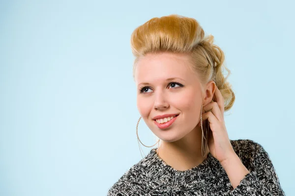 Schönes Mädchen — Stockfoto