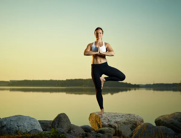Yoga am Morgen — Stockfoto