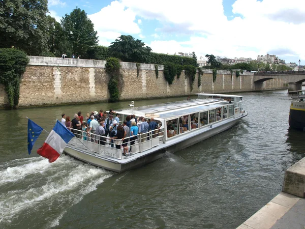 Bateau bus — Stock Photo, Image