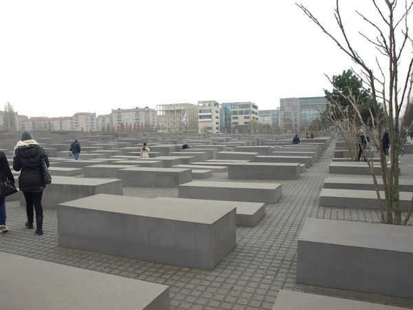 Monument till minne av Förintelsens offer — Stockfoto