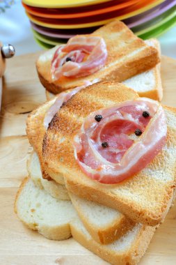 pastırma ile ateş yumurta