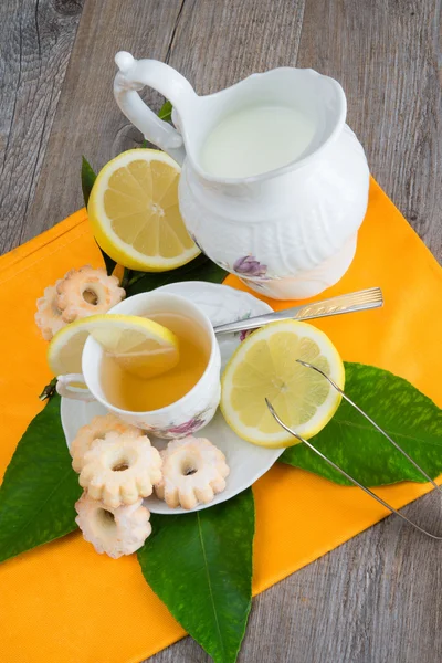 Çay ve limon — Stok fotoğraf