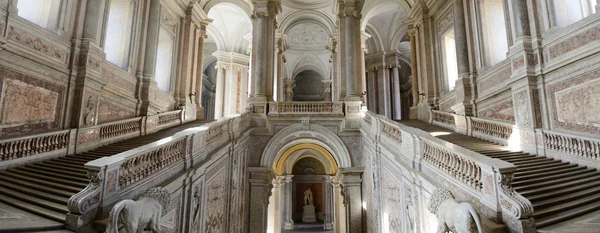 Interior do palácio de Caserta — Fotografia de Stock