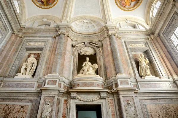 Innenraum des Caserta-Palastes — Stockfoto