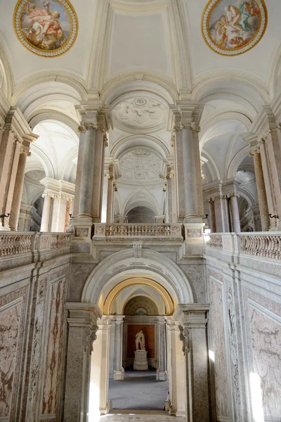 Interior do palácio de Caserta — Fotografia de Stock