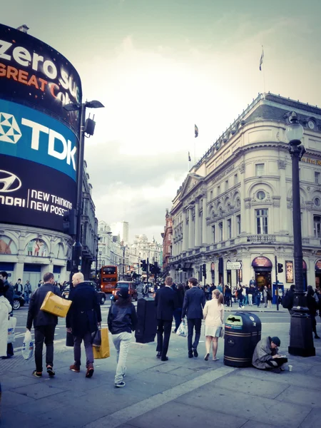 Marcher à Londres — Photo