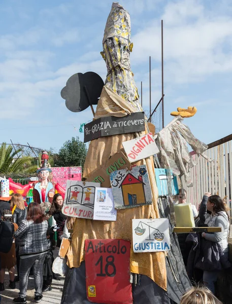 Naples Talya Şubat 2017 Karnaval Scampia Gridas Felice Pignataro Tarafından — Stok fotoğraf