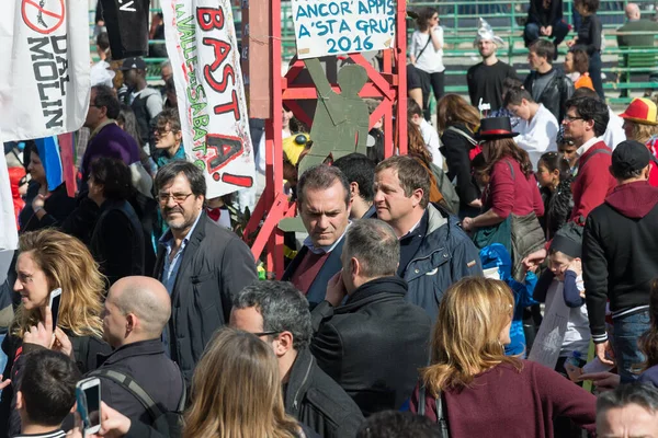 Naples Italië Februari 2017 35E Carnaval Scampia Gridas Van Een — Stockfoto