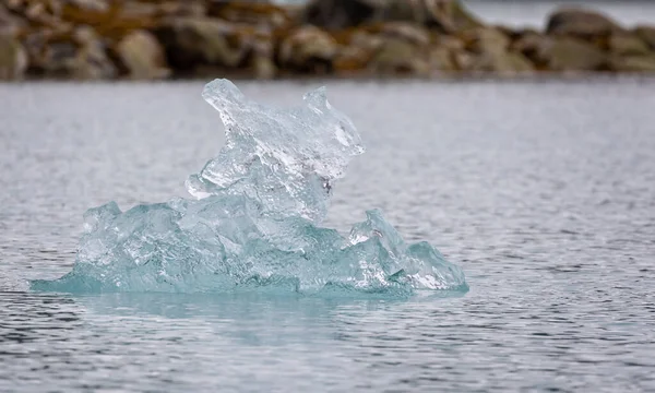 Close Sparkling Blue Translucent Icebergs Water Kvanefjord Arctic Greenland — Stock Fotó