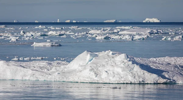 Expanse Large Icebergs Icefjord Ilulissat Greenland — Φωτογραφία Αρχείου