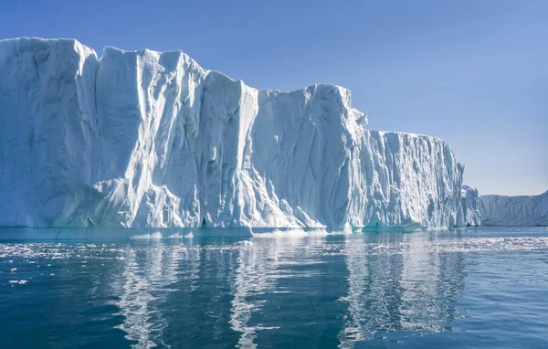 Towering Great Icebergs Ilulissat Icefjord Greenland — стоковое фото