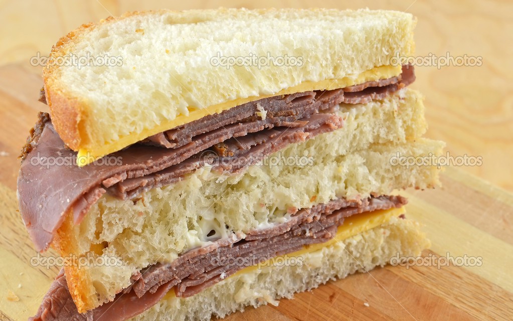 Cold Roast Beef And Cheddar Sandwich — Stock Photo © shellystuart 51489603