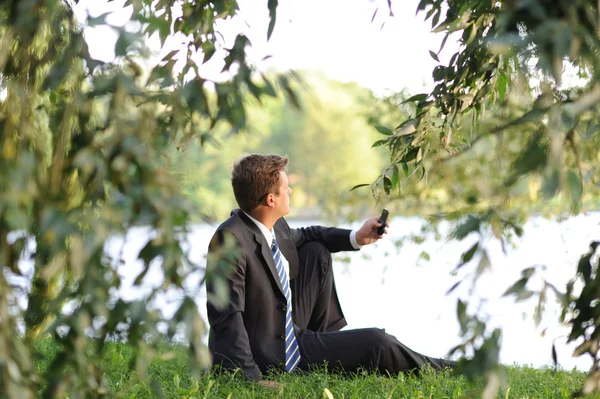 Relaxing in the park — Stock Photo, Image