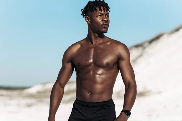 Portrait Homme Afro Américain Athlète Fitness Avec Torse Musclé Par — Photo