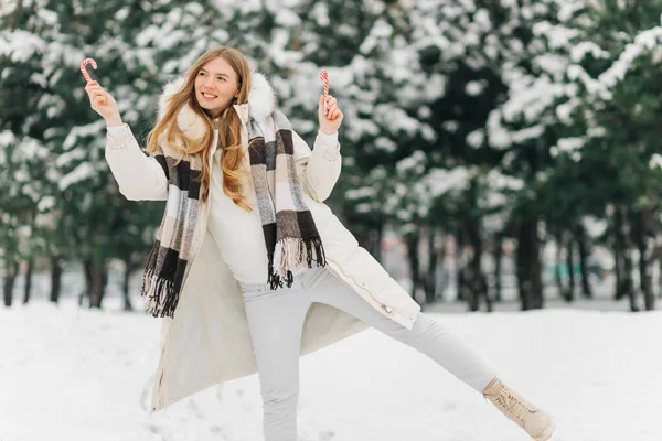 Excited Happy Woman Warm Winter Clothes Having Fun Frozen Morning — Fotografia de Stock