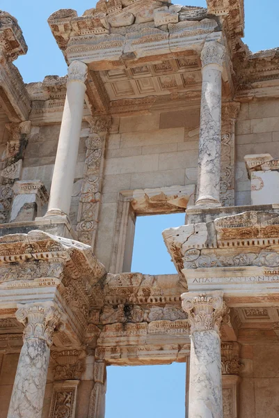 Biblioteca Celsius em Efesus perto de Izmir, Turquia - — Fotografia de Stock