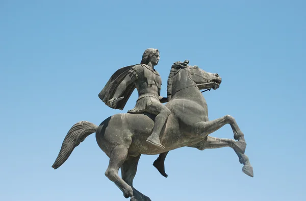 Statue von Alexander dem Großen in der Stadt Thessaloniki in Griechenland — Stockfoto