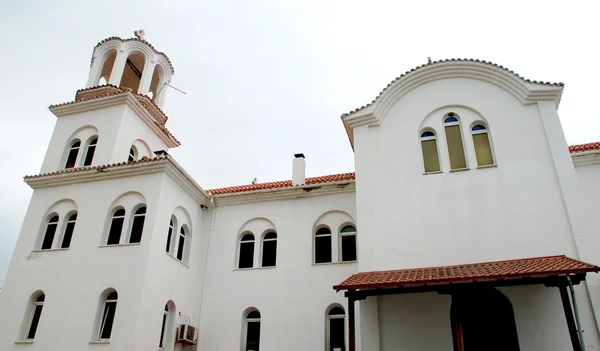 Igreja Ortodoxa em Paralia, Grécia — Fotografia de Stock