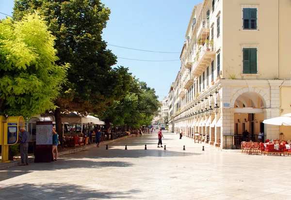 Liston street auf der insel korfu — Stockfoto