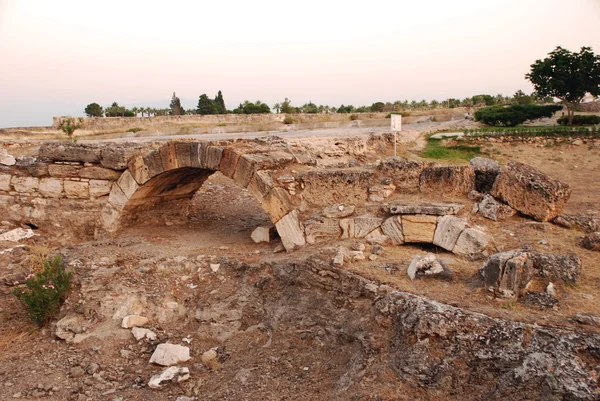 Hierapolis nära pamukkale, Turkiet — Stockfoto