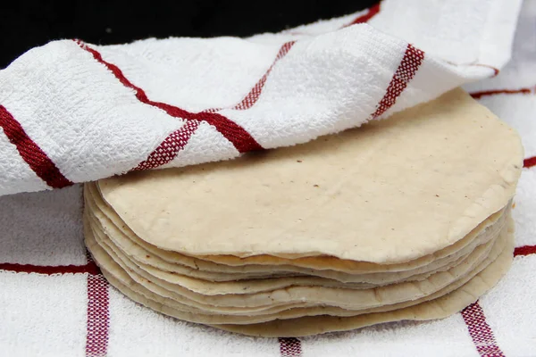 Tortillas Maíz Recién Hechas Calientes Listas Para Comer Hacer Tacos — Foto de Stock