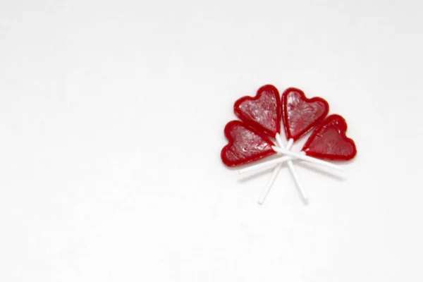 Pirulito Doces Forma Coração Vermelho Como Presente Dia Amor Amizade — Fotografia de Stock