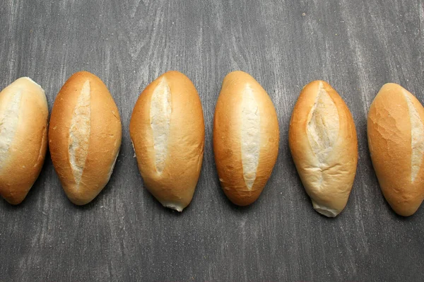 Lahodný Nadýchaný Horký Křupavý Mexický Chléb Bolillo Bílý Chléb Bochník — Stock fotografie