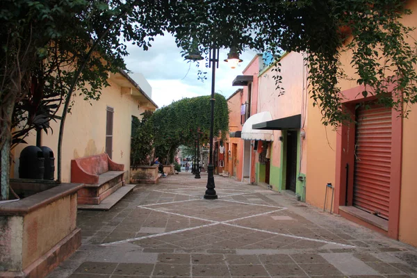 Ruhige Und Einsame Straßen Kolonialstil Der Magischen Mexikanischen Stadt Jalpan — Stockfoto