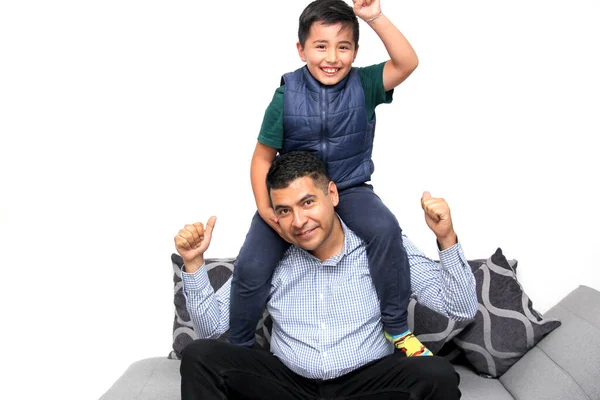 Latino Μπαμπάς Παίζει Ισπανόφωνος Γιος Του Αυτισμό Spectrum Διαταραχή Asd — Φωτογραφία Αρχείου