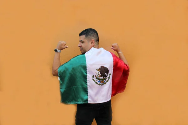 Latin Mexican Adult Man Shows Flag Mexico Proud His Culture — Stock Photo, Image