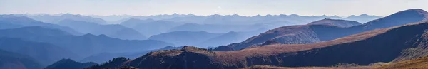 Natural Landscape Mountain Range Foreground Mountains Covered Riding Tundra Panoramic — Stock Photo, Image