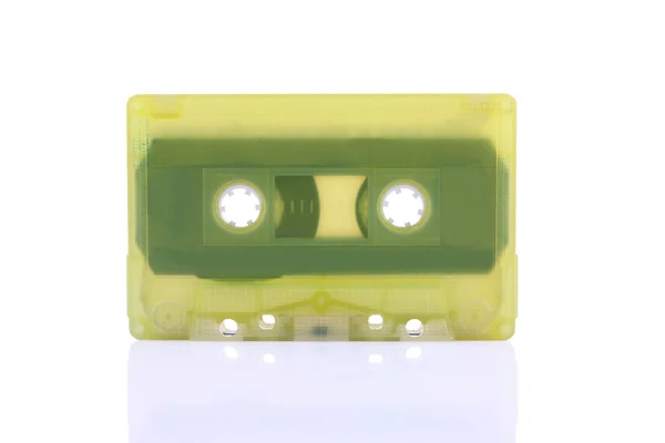 Cassette compacte isolée sur blanc . — Photo