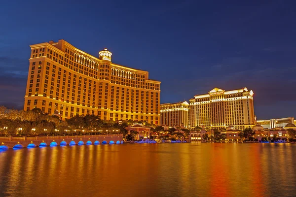 Las vegas hotels bij nacht — Stockfoto