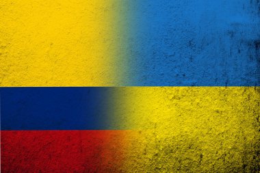 Ulusal Ukrayna bayrağı taşıyan Kolombiya bayrağı. Grunge arkaplanı