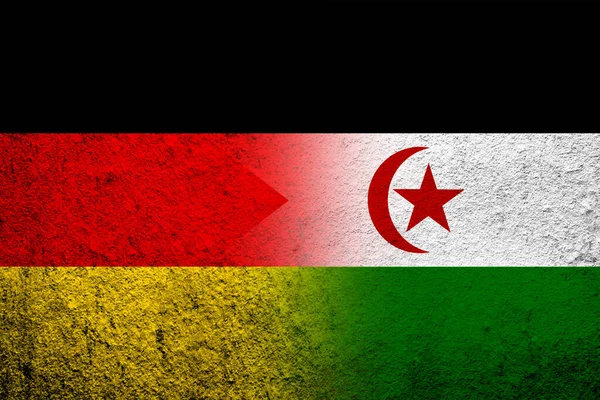 Flaga Narodowa Niemiec Flagą Sahrawi Arabska Republika Demokratyczna Sahary Zachodniej — Zdjęcie stockowe