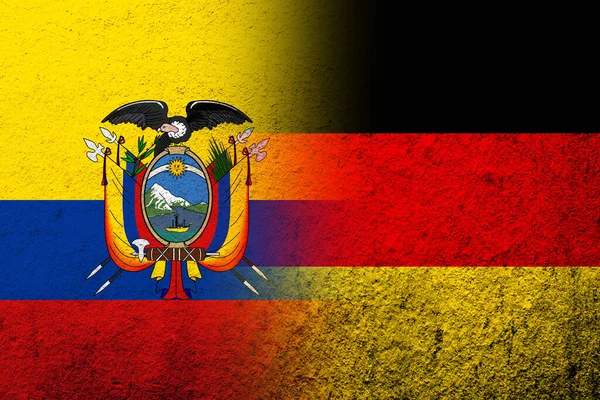 Bandera Nacional Alemania Con Bandera Nacional República Del Ecuador Fondo — Foto de Stock